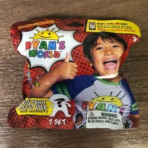 NIP RYAN’S WORLD - Mystery Figure With Accessory